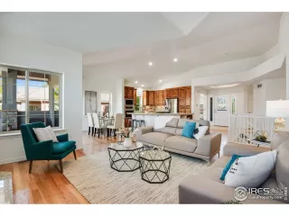 Photo #4: 997203 Listing 