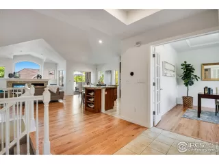 Photo #6: 997203 Listing 