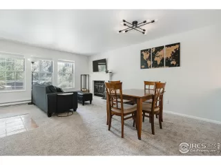 Photo #4: 997238 Listing