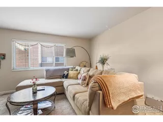 Photo #4: 997267 Listing
