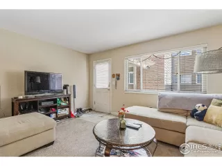 Photo #5: 997267 Listing
