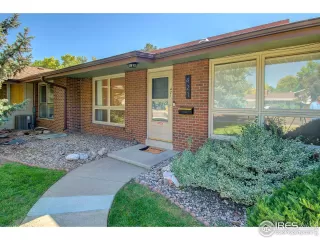 Photo #2: 997437 Listing