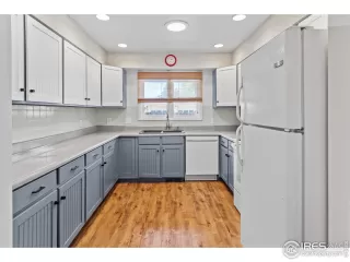 Photo #6: 997437 Listing