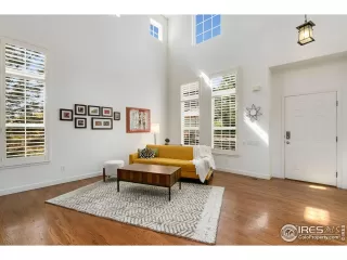 Photo #5: 997441 Listing