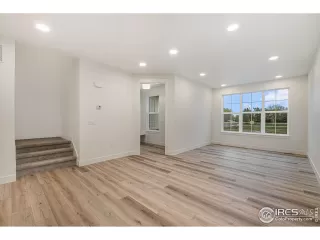 Photo #3: 997478 Listing