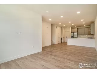 Photo #5: 997492 Listing 