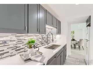 Photo #1: 997499 Listing 