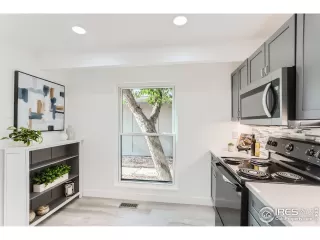 Photo #3: 997499 Listing 