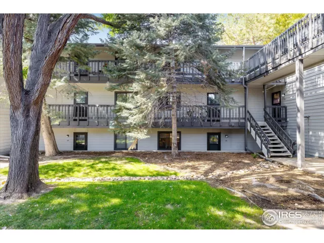 MLS: 997509 Condo For Sale