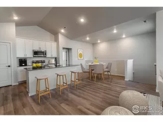 Photo #1: 997516 Listing