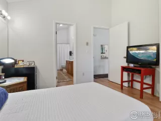 Photo #6: 997604 Listing