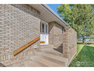 Photo #5: 997607 Listing