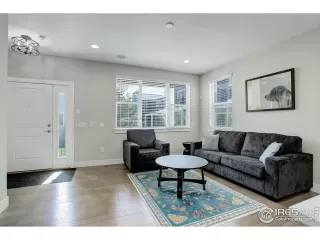 Photo #5: 997609 Listing