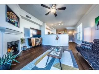 Photo #2: 9976149 Listing