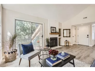 Photo #6: 997633 Listing