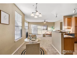 Photo #4: 997648 Listing 