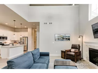 Photo #4: 997657 Listing