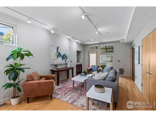 Photo #4: 997681 Listing 