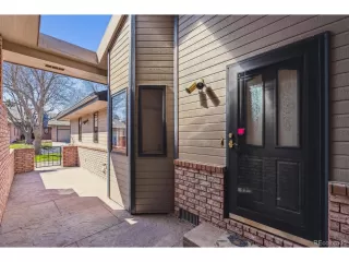 Photo #3: 9976928 Listing