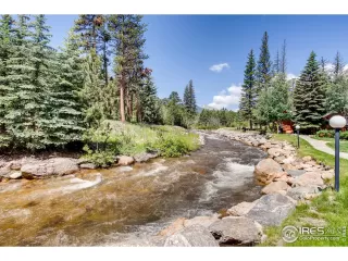 Photo #6: 997753 Listing