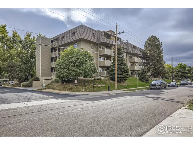 MLS: 997754 Condo For Sale