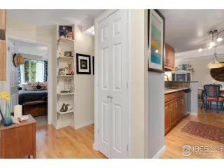 Photo #2: 997765 Listing