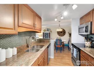 Photo #4: 997765 Listing