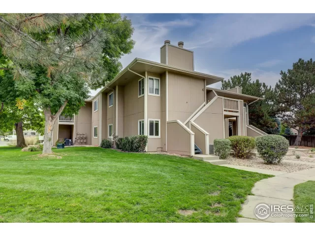 MLS: 997802 Condo For Sale