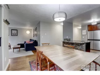 Photo #6: 997802 Listing