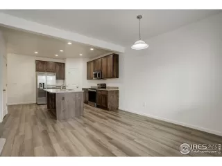 Photo #5: 997919 Listing 