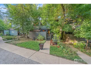 Photo #1: 997929 Listing