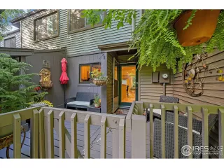 Photo #2: 997929 Listing