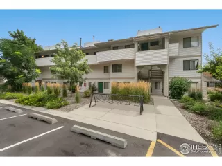 Photo #2: 997935 Listing