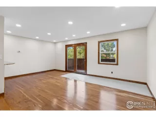 Photo #4: 997950 Listing 