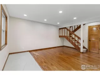 Photo #5: 997950 Listing 