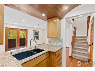 Photo #6: 997950 Listing 