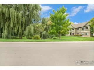 Photo #2: 998087 Listing 