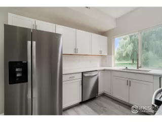 Photo #5: 998087 Listing 