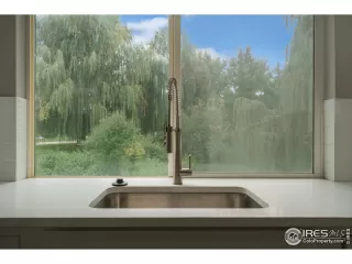 Photo #6: 998087 Listing 