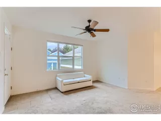 Photo #4: 998115 Listing