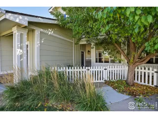 Photo #5: 998120 Listing 