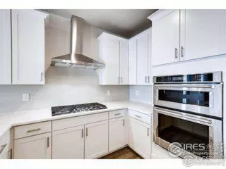 Photo #2: 998213 Listing