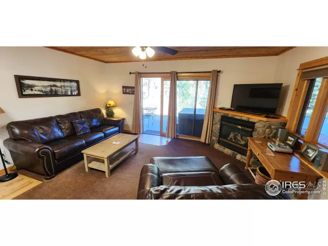 MLS: 998249 Condo For Sale