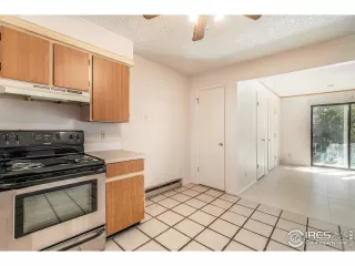 Photo #5: 998292 Listing