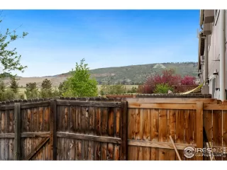 Photo #5: 998300 Listing 