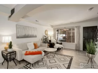 Photo #1: 998434 Listing