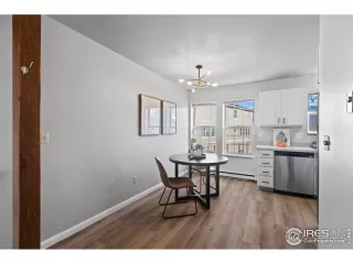 Photo #5: 998479 Listing 