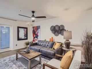 Photo #3: 998612 Listing