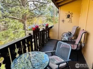 Photo #3: 998639 Listing