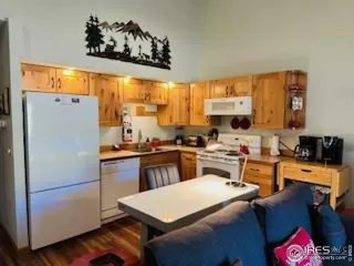 Photo #5: 998639 Listing